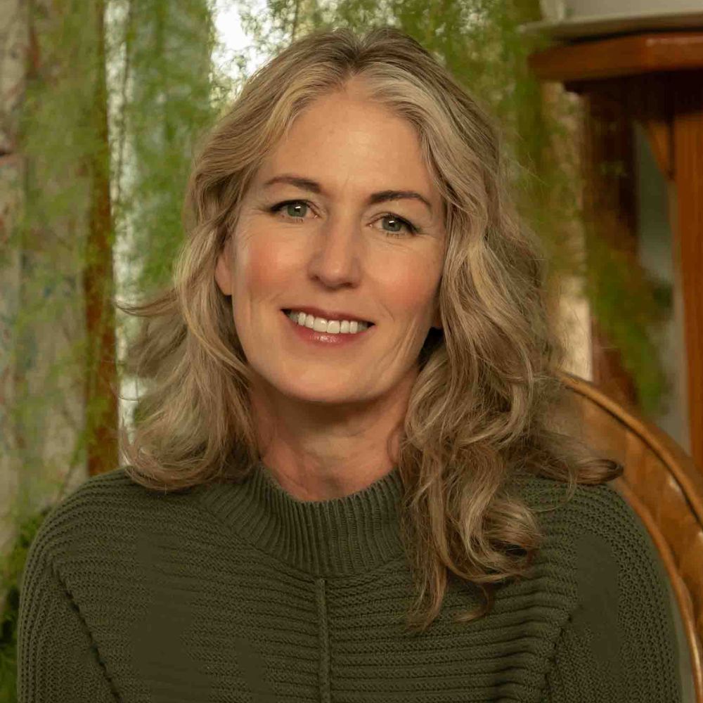 Portrait of Dana Jacobson, Co-Founder and Chief Clinical Officer